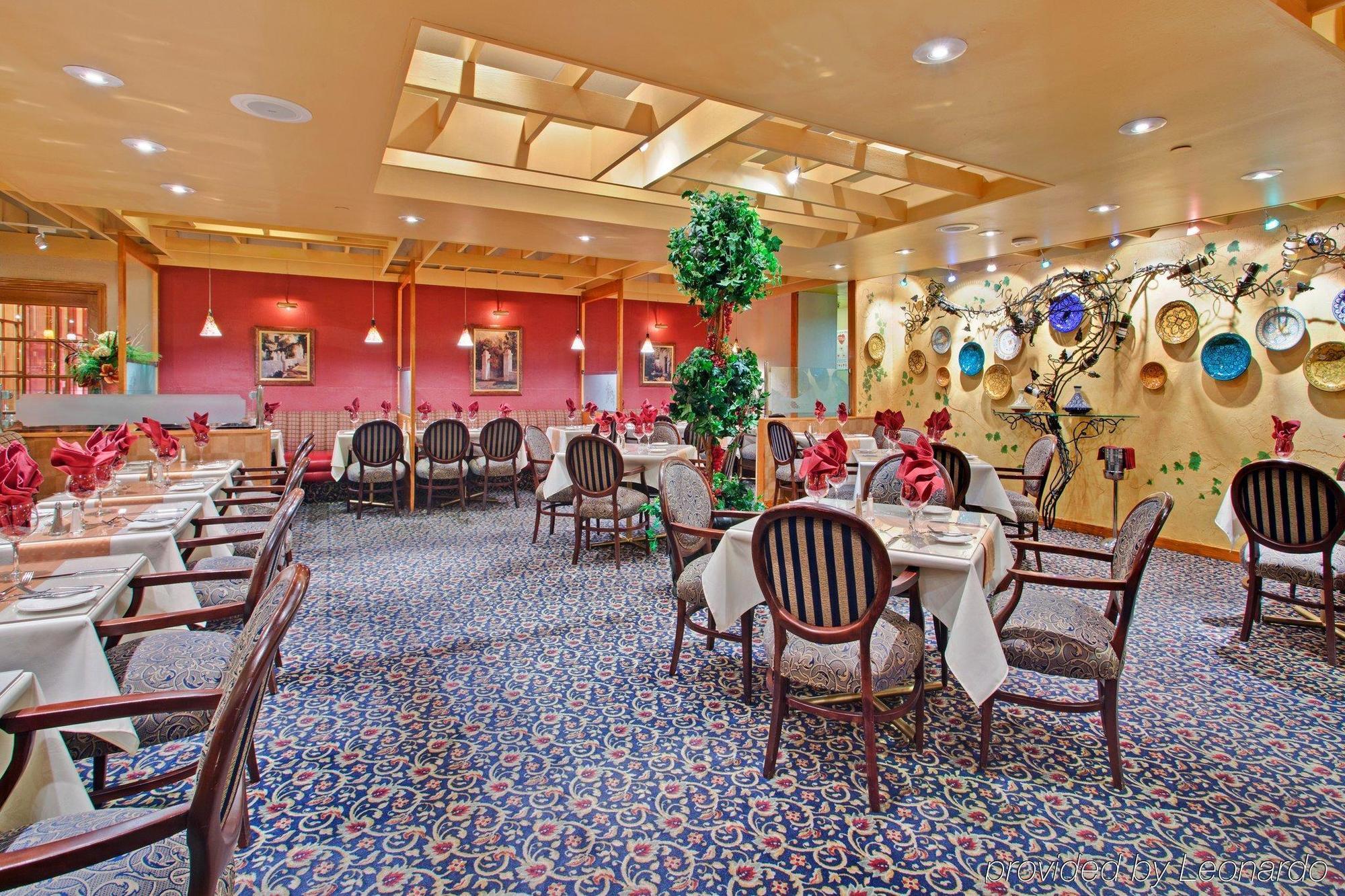 Holiday Inn Toronto - Yorkdale מראה חיצוני תמונה