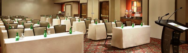 Holiday Inn Toronto - Yorkdale מראה חיצוני תמונה