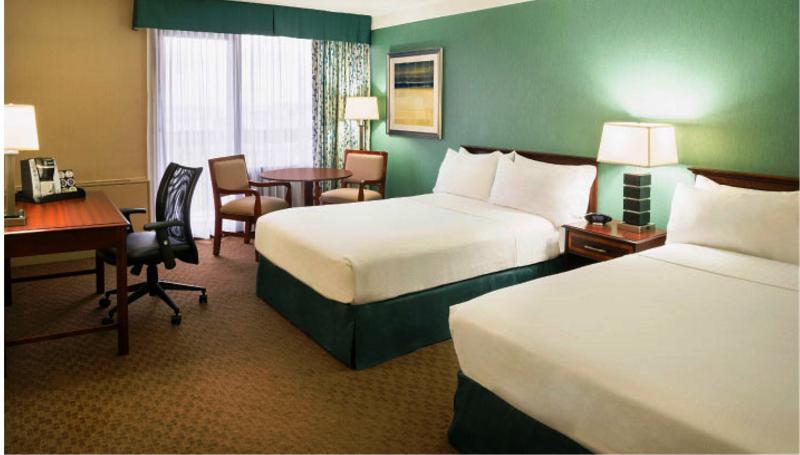 Holiday Inn Toronto - Yorkdale מראה חיצוני תמונה