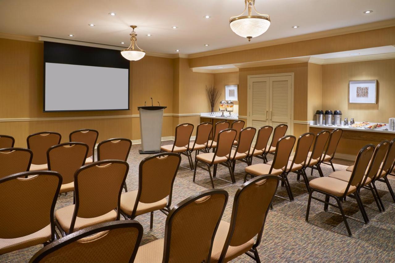 Holiday Inn Toronto - Yorkdale מראה חיצוני תמונה