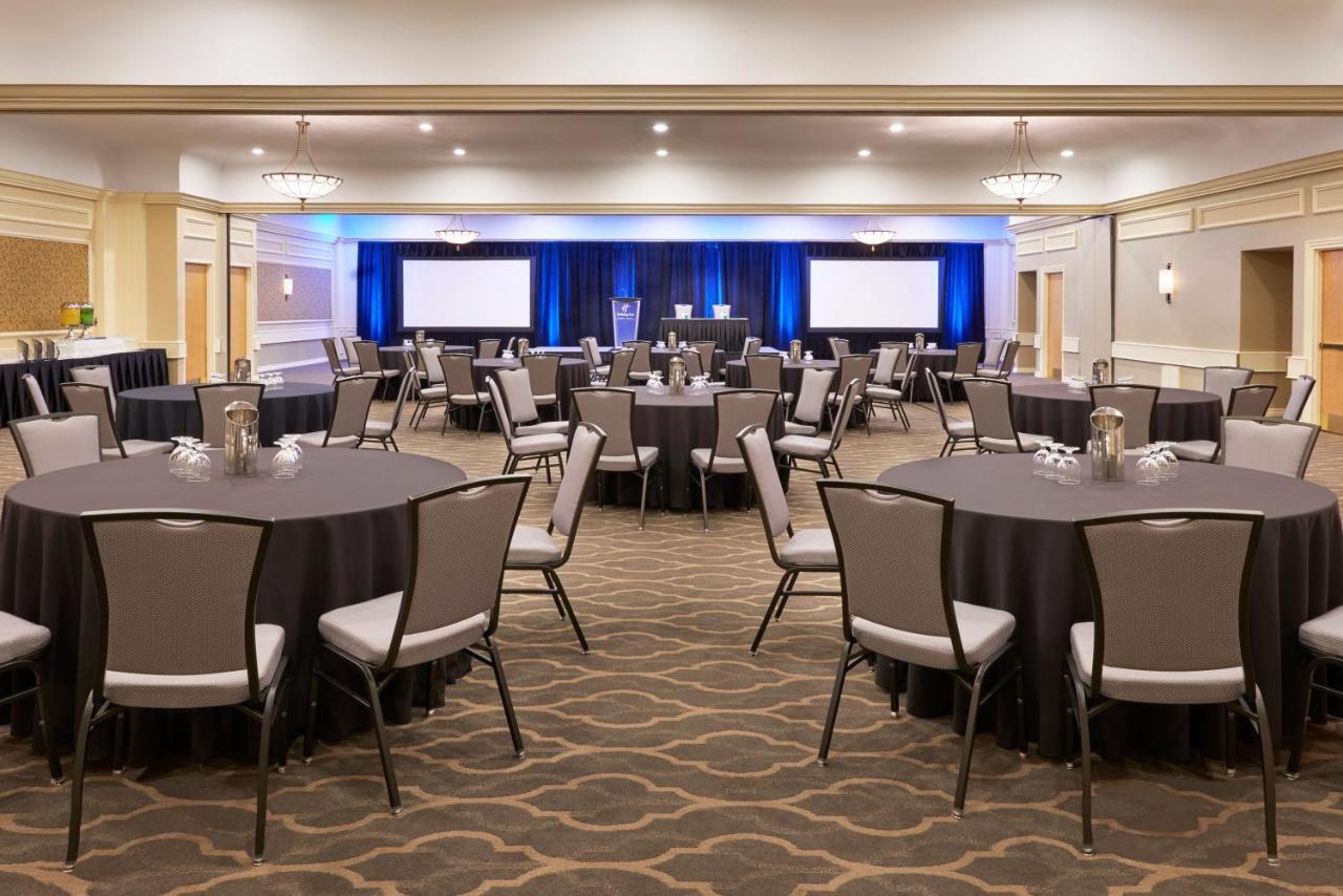 Holiday Inn Toronto - Yorkdale מראה חיצוני תמונה